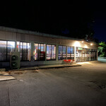 ドライブイン七輿 - 薄暗いドライブイン♪