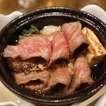 トゥ・ラ・ジョア イズム - 仙台牛の小鍋