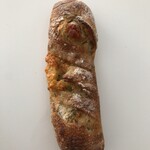 パン・デ・フィロゾフ - 【シラス・エ・フロマージュ】340円