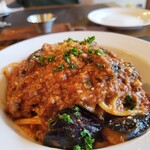 フォセッタ - 自家製ボロネーゼ・秋茄子のトマトソース・リングイネ