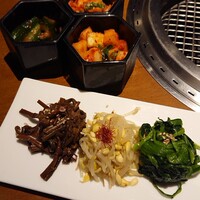 蕃 YORONIKU - 