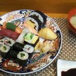 玄海鮨 - 汁物が 付きます