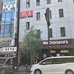 McDonald's - マクドナルド外観