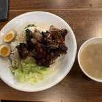 香港華記焼味&米線 - 燒琲骨飯