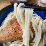 日の出製麺所 - 麺のアップです。（2021.10 byジプシーくん）