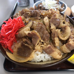 松屋ボート - 牛丼大盛り