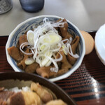 松屋ボート - もつ煮
