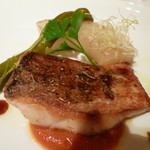 オザワ - お連れ様のお魚料理（真鯛のポアレ）