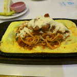 Hodaka - イタリアンスパゲティー（６５０円）粉チーズ大盛り(笑)