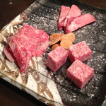 南屋和牛堂 - 和牛３種盛り　塩焼きで