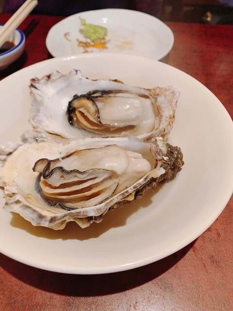 新宿牡蠣入レ時 新宿 オイスターバー ネット予約可 食べログ