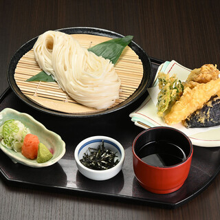 稲庭本舗明治佐助商店_1