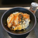 ゆで太郎 - 一味をかけて食す！