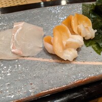 寿し処 寿々 - 平目と？(失念)貝