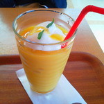 カフェ サッシュ - マンゴースムージー