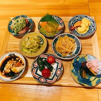 紅梅本楼 - 前菜盛り合わせ９種