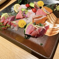 和食 いぶり別邸 有楽町店 - 刺身5点盛り合わせ