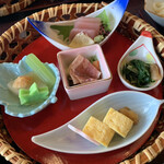 和楽心新庄店 - 秋の籠盛り御膳(サラダ・造りなど)