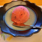 鮨いの上 - 食後のアイス