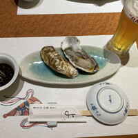 鮨の与志喜 - もずくと北海道厚岸の牡蠣