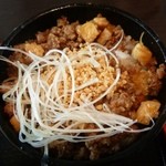 とうふ屋ら～めん - 2012.11ひき肉ご飯（150円）