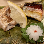 たん熊北店 本店 - ▶︎焼き物
                                @鯛かま塩焼/檸檬　@鯖香味焼