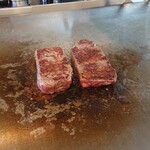 鉄板肉食堂 日々 - 