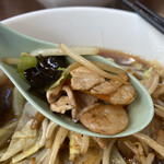 中華食堂 かどや - えびと豚バラとキクラゲ的具