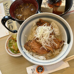 十勝豚丼 いっぴん - 料理写真:ハーフ豚丼セット 850円