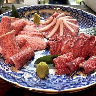 엄선된 쇠고기만을 사용! 신선하고 맛있는 고기를 합리적으로