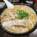 北海道ラーメン　魚らん坂 - 辛味噌らーめん