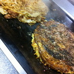 ジャンボ - お好み焼きミックスと焼きそば普通サイズ