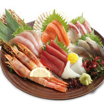 Assortment of seven types of sashimi