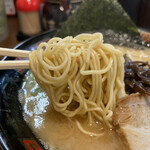 豚骨ラーメン 有頂天 - 豚骨醤油ラーメン 700円 (ﾘﾌﾄ)