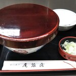 尾張屋 本店 - 蓋がついてる！