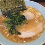 金八家 - ラーメン（700円）＋味付玉子（80円）