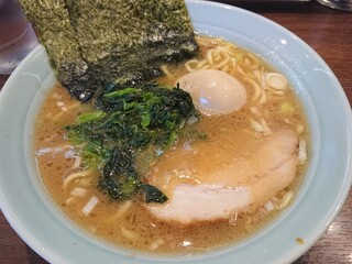 金八家 - ラーメン（700円）＋味付玉子（80円）