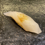 鮨 なんば - 江戸前の平目　身に力があります！