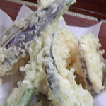 そば処 梅の花 - 天ぷら一人盛。舞茸美味しい。