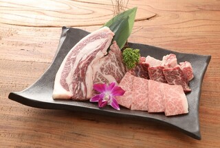 Honkaku Yakiniku Kankoku Kateiryouriku Ishimbou - 