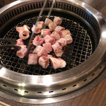 ホルモン焼まる屋 - ナンコツ焼き焼き♪♪