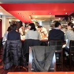 コントワール ミサゴ - 店内のカウンター席の風景です