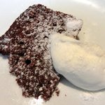 コントワール ミサゴ - 蝦夷鹿のラザニア＆サラダプレート 1100円 のガトーショコラ