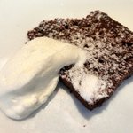 コントワール ミサゴ - 蝦夷鹿のラザニア＆サラダプレート 1100円 のガトーショコラ