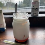 CAFE 日升庵 - つくばのいちごミルク