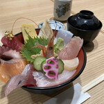 Oumichou Kaisendon Ya Hirai - 海鮮丼 ¥1,850
