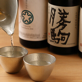 We offer a variety of drinks including carefully selected Japanese sake.