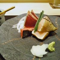 銀座 よし澤 - 強肴　戻り鰹と鰆の藁焼き