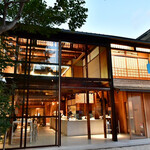 ブルーボトルコーヒー - 外観│平日16:44頃訪問