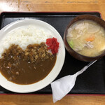 お食事 なかはら - カレーライス(税込550円)
            豚汁(税込250円)